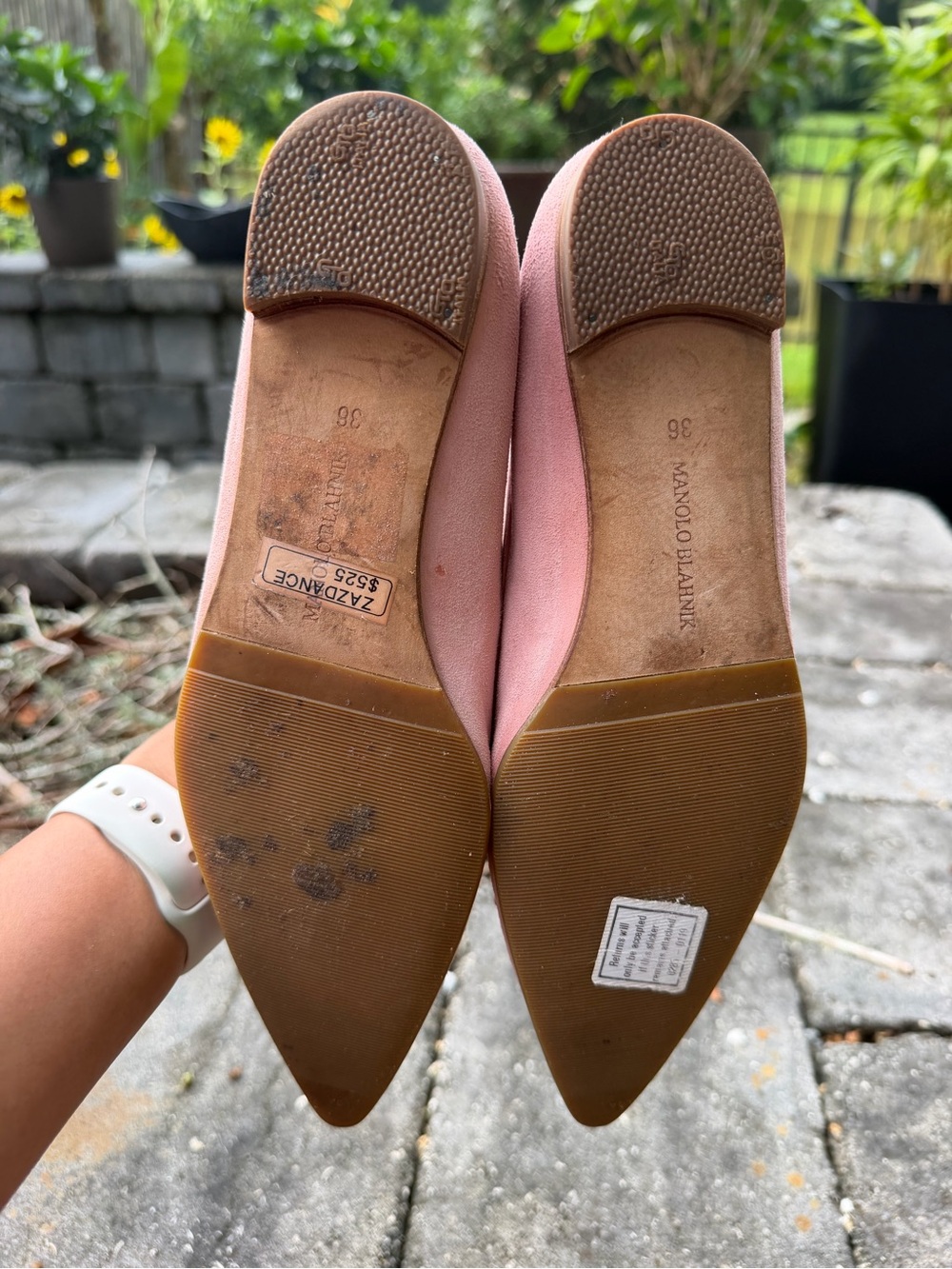 Manolo Blahnik Pink Suede Pointed Toe Flats with Bow sz6 - Picture 6 of 9